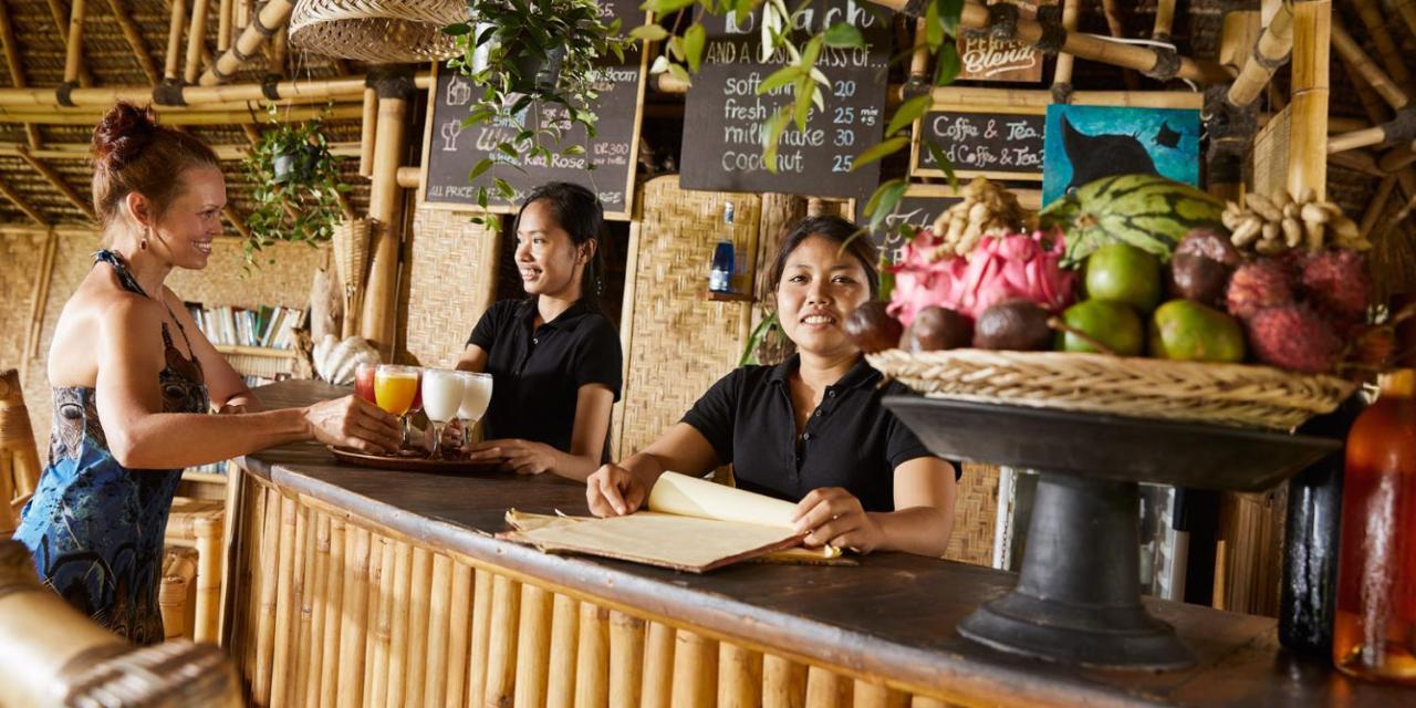 Pearl Beach Resort Gili Asahan Exterior foto