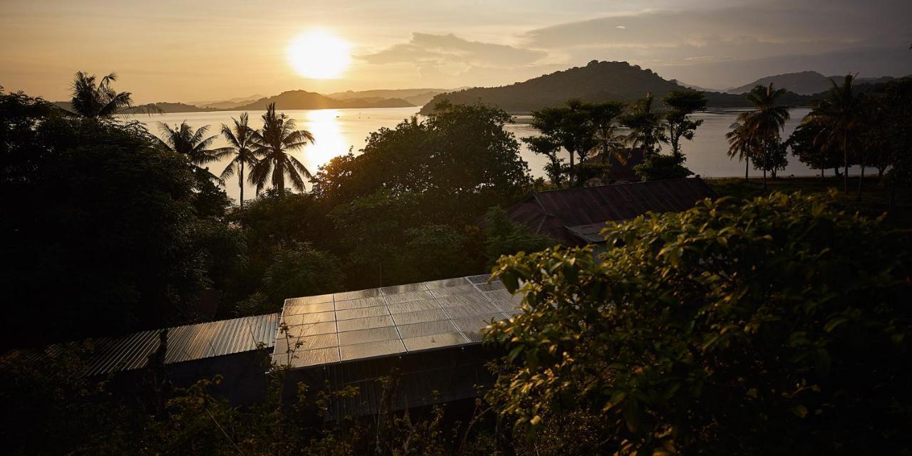 Pearl Beach Resort Gili Asahan Exterior foto
